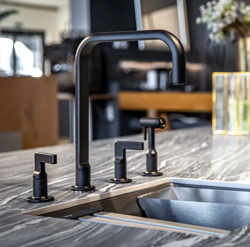 kitchen black bar
